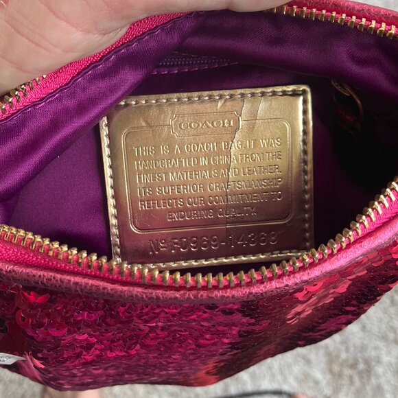 Magenta Coach Poppy Sequin Chain Limited Edition Demi Bag NWT - Picture 7 of 7